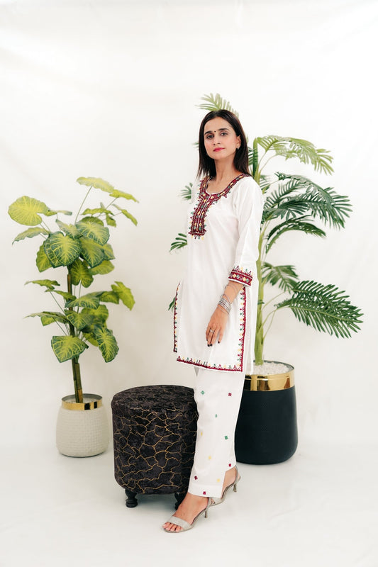 The Ivory 2PC Suit