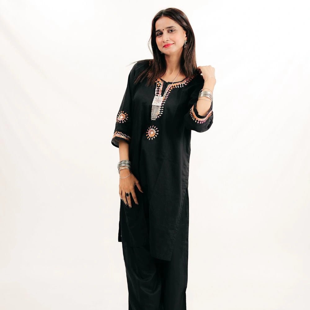 The Noir 2PC Suit