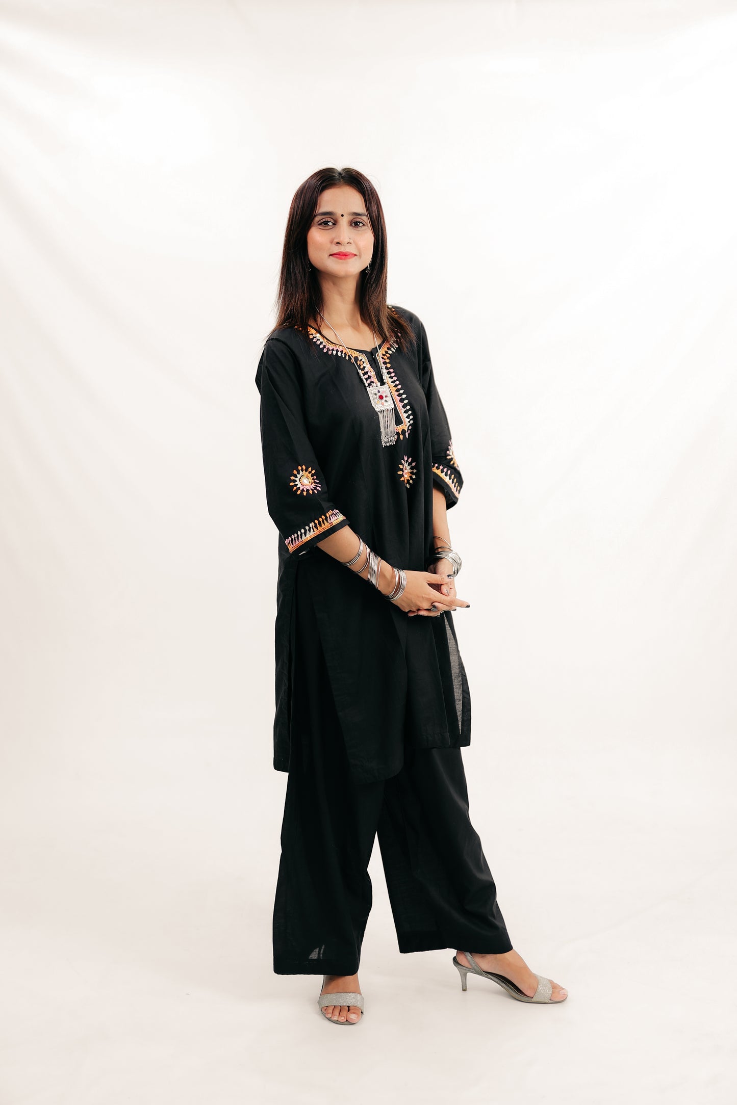 The Noir 2PC Suit