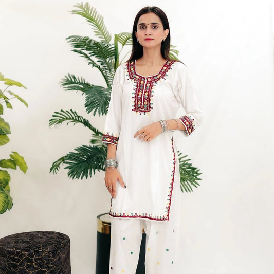 The Ivory 2PC Suit